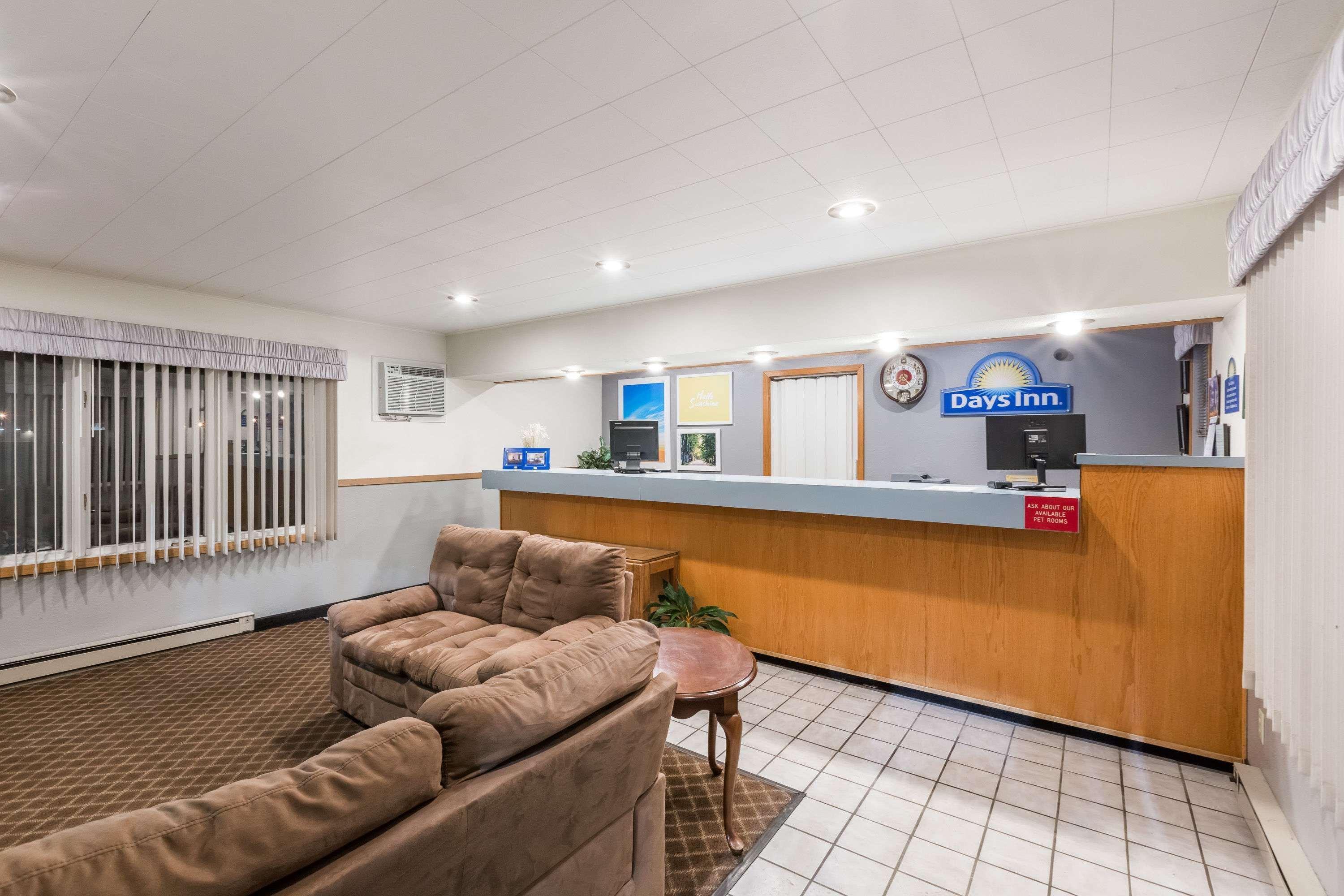 Days Inn By Wyndham Atlantic Eksteriør billede